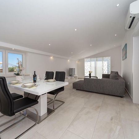 Apartment Antonio Biograd Na Moru Eksteriør billede
