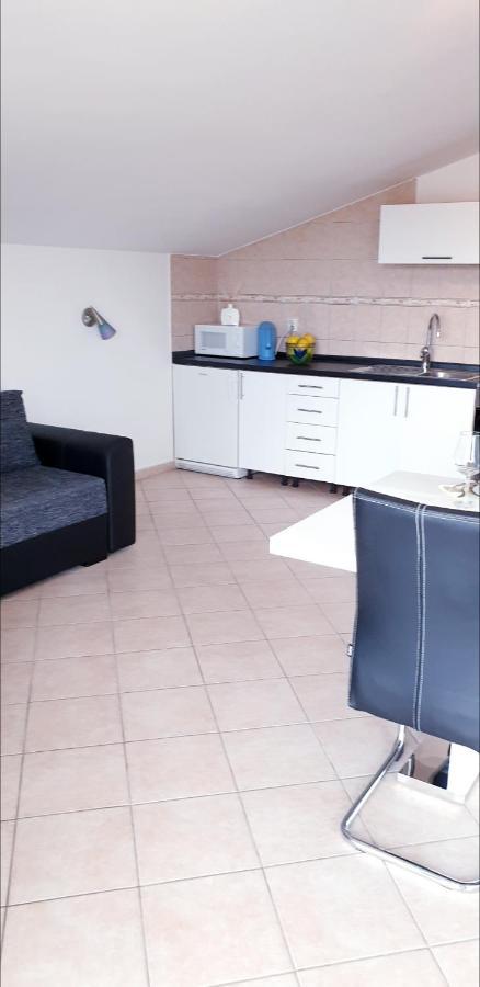 Apartment Antonio Biograd Na Moru Eksteriør billede