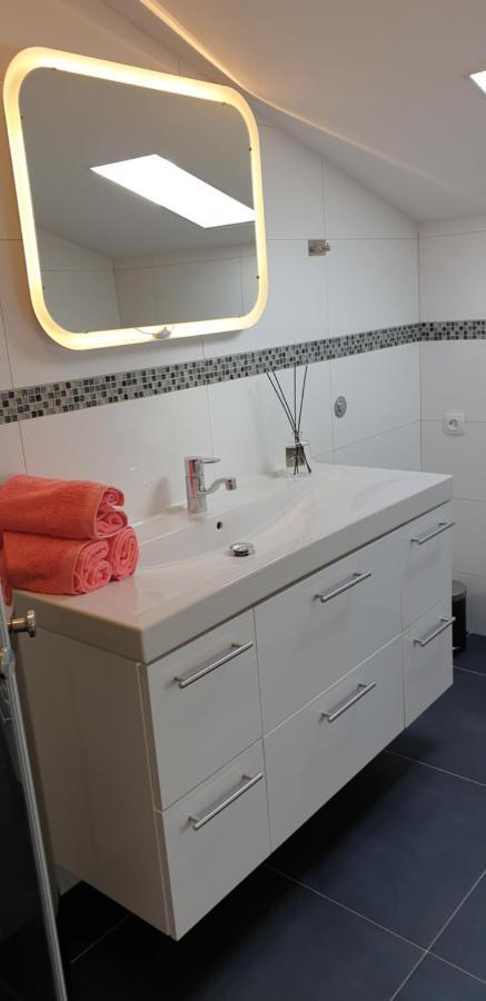 Apartment Antonio Biograd Na Moru Eksteriør billede
