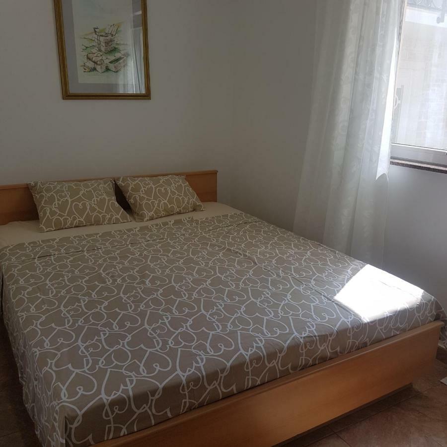 Apartment Antonio Biograd Na Moru Eksteriør billede