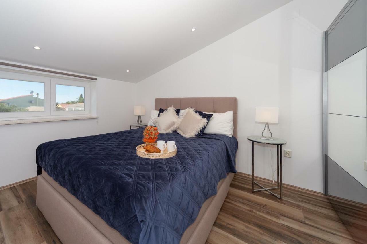 Apartment Antonio Biograd Na Moru Eksteriør billede